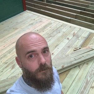 Meet your Posher, Devin